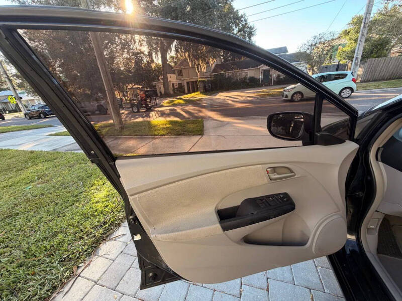 2011 Honda Insight LX