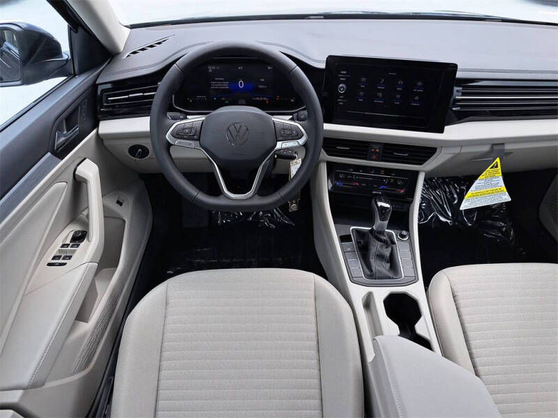 2025 Volkswagen Jetta S