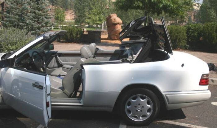 1995 Mercedes-Benz E-Class E 320