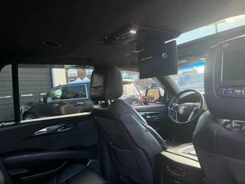 2015 Cadillac Escalade Platinum