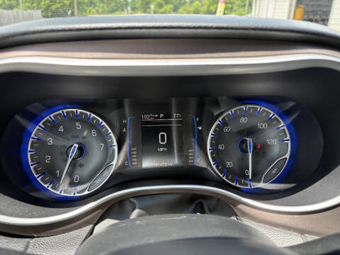 2017 Chrysler Pacifica Touring Plus