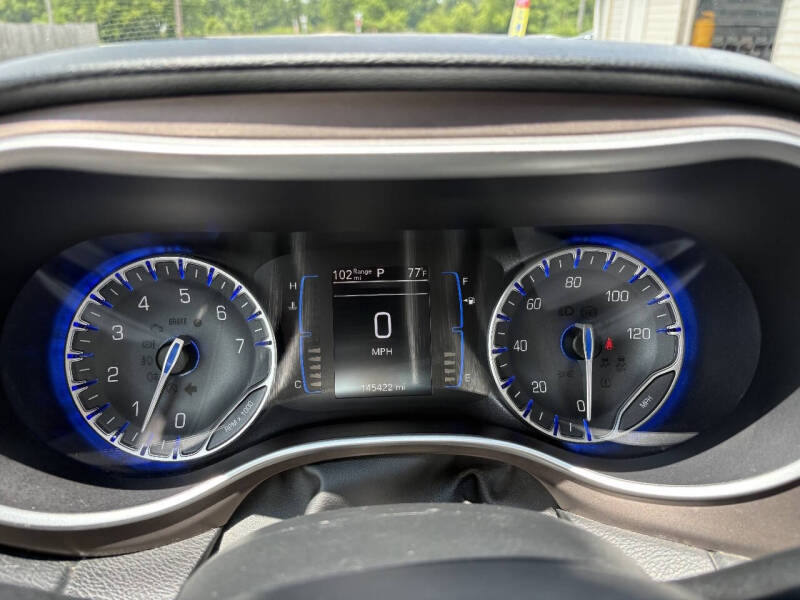 2017 Chrysler Pacifica Touring Plus