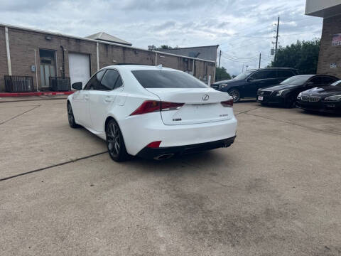 2017 Lexus IS 200t