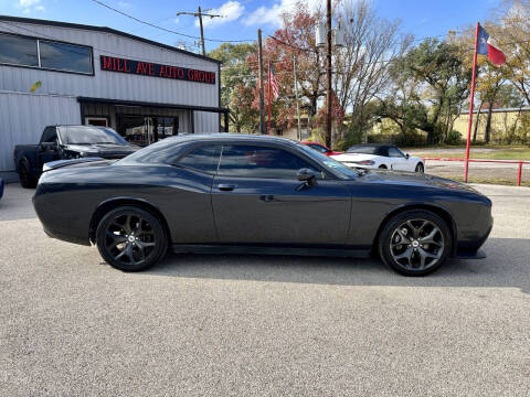 2018 Dodge Challenger SXT Plus