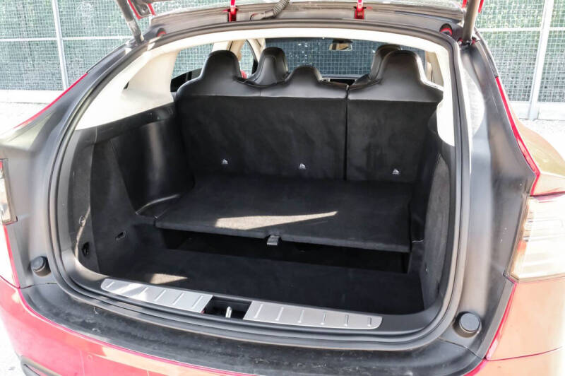 2017 Tesla Model X 75D