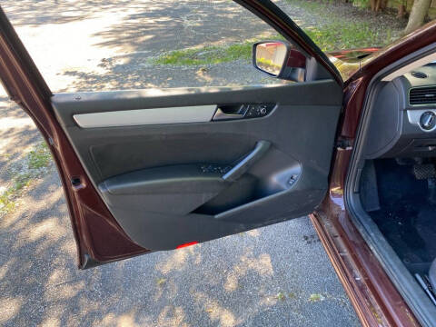 2013 Volkswagen Passat