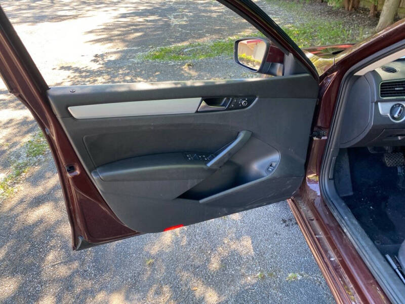 2013 Volkswagen Passat