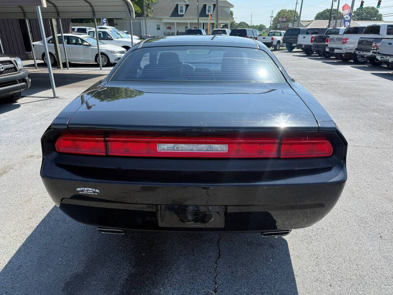 2013 Dodge Challenger SXT
