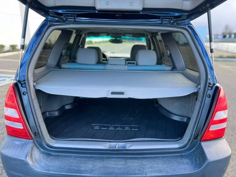 2005 Subaru Forester X