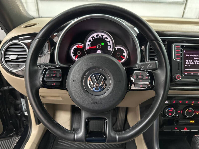 2019 Volkswagen Beetle Convertible 2.0T Final Edition SEL