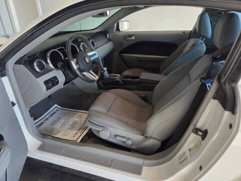 2009 Ford Mustang V6 Premium