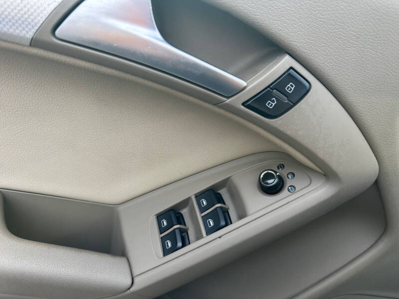 2011 Audi A5 2.0T quattro Premium Plus