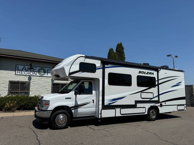 2022 Ford E-Series E-450 SD