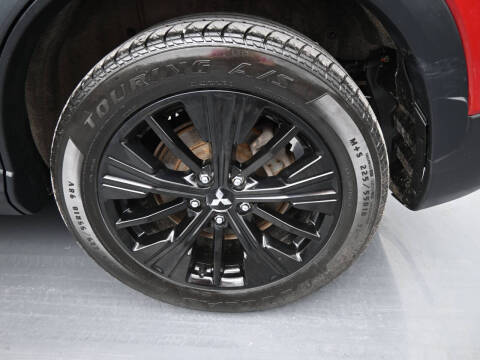 2019 Mitsubishi Eclipse Cross LE