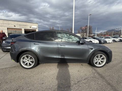 2023 Tesla Model Y Performance