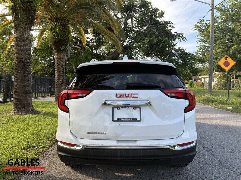2020 GMC Terrain SLT