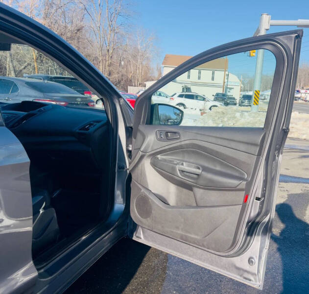 2014 Ford Escape S