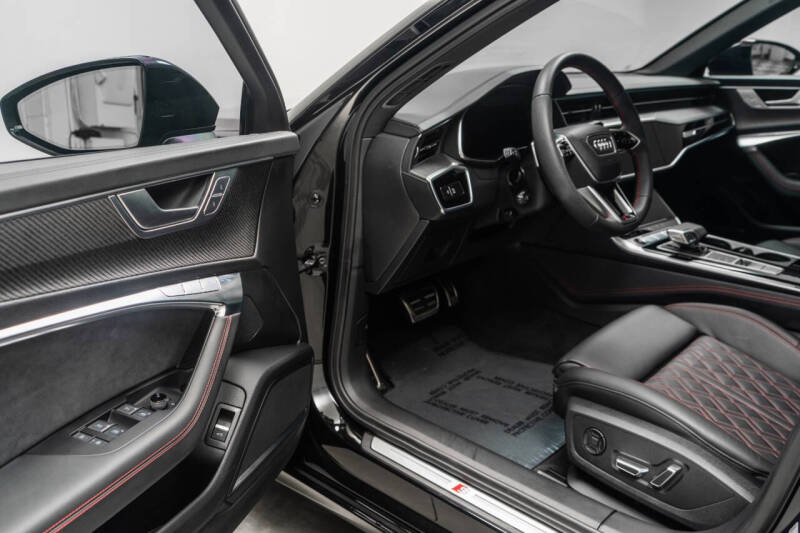 2025 Audi S6 2.9T quattro Premium Plus