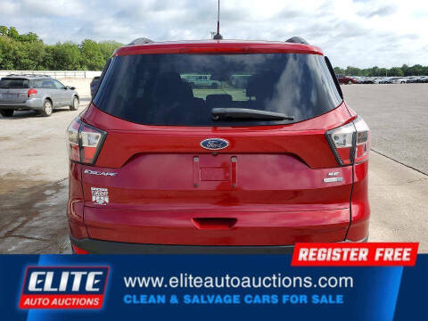2017 Ford Escape SE