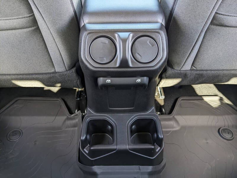 2026 Jeep Gladiator Willys