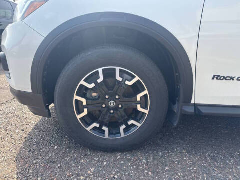 2020 Nissan Pathfinder SV