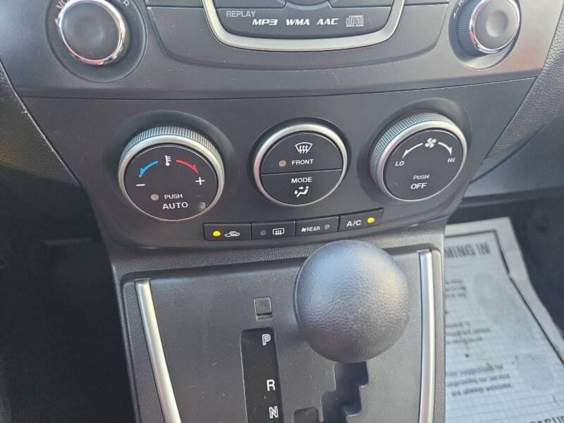 2014 Mazda MAZDA5 Sport