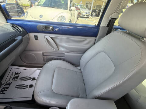 2008 Volkswagen New Beetle S