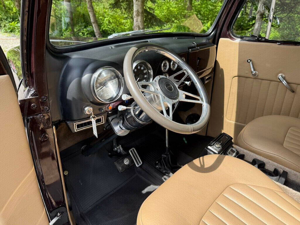 1952 Ford F1 28