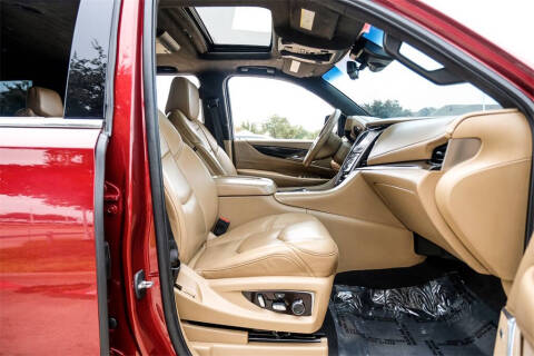 2019 Cadillac Escalade Platinum