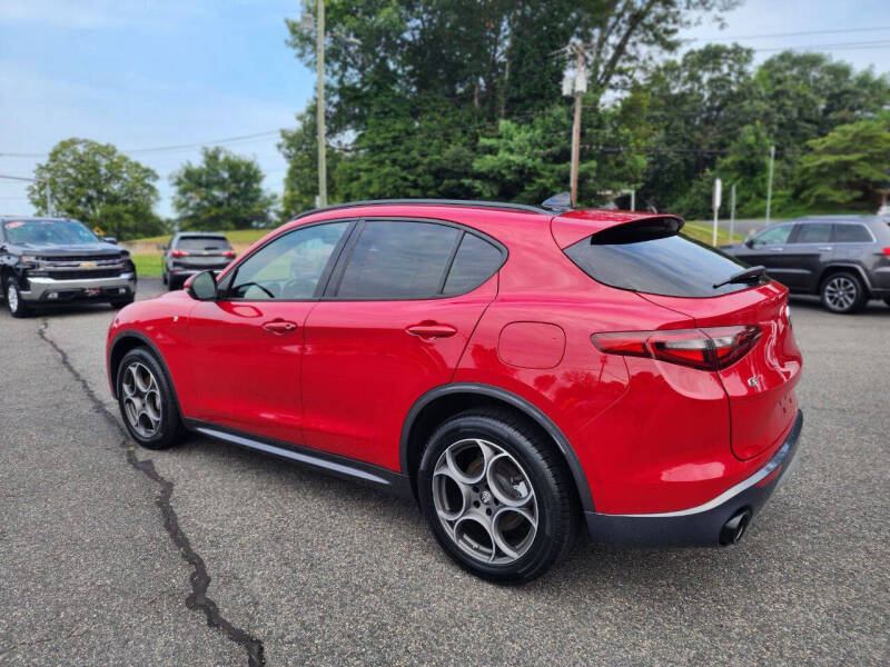 2022 Alfa Romeo Stelvio Ti