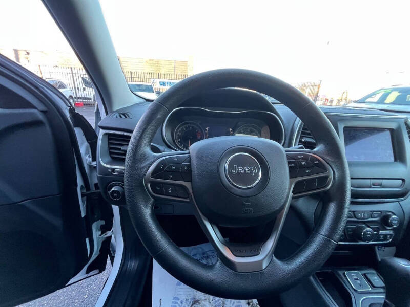 2019 Jeep Cherokee Latitude
