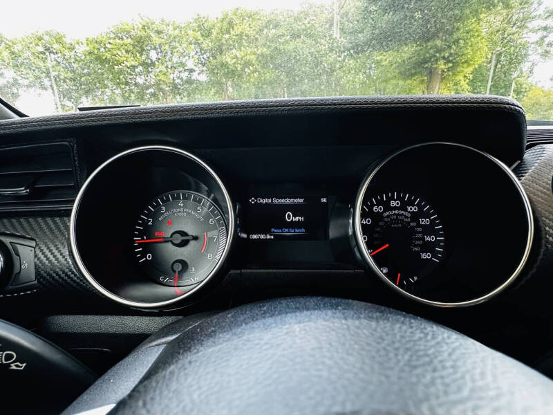 2019 Ford Mustang EcoBoost