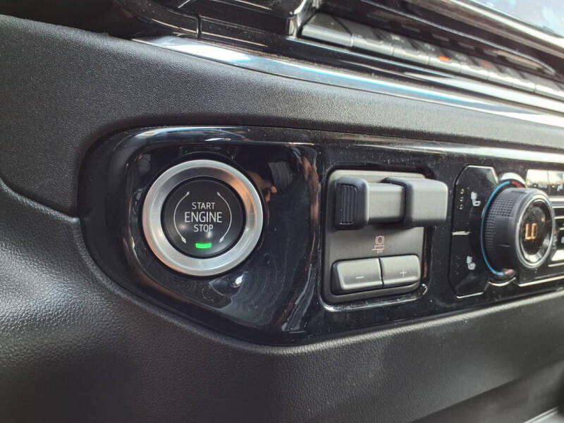 2024 Chevrolet Silverado 1500 LT - Photo 10