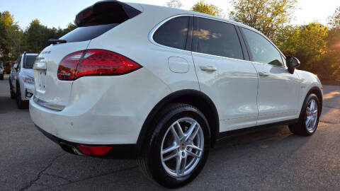 2012 Porsche Cayenne S Hybrid