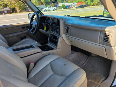 2005 GMC Yukon XL 1500 SLT