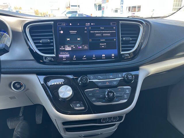 2021 Chrysler Pacifica Touring