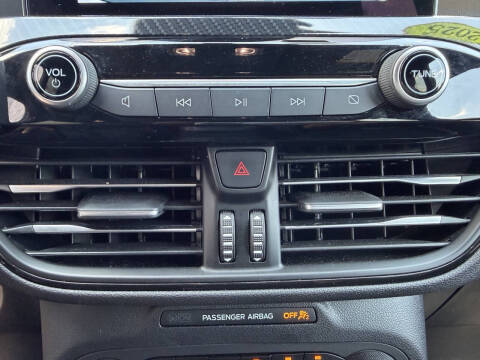 2025 Ford Escape ST-Line Select