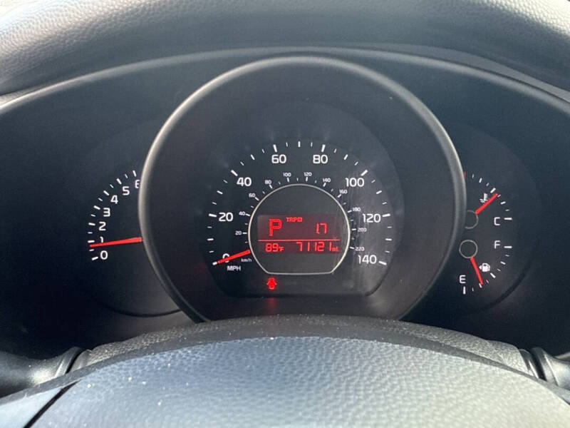 2015 Kia Soul +