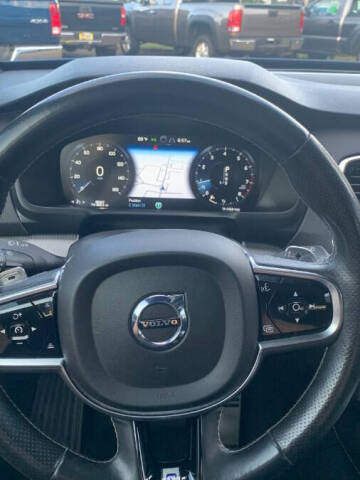 2017 Volvo XC90 T6 R-Design