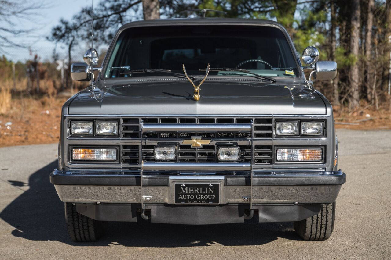 1988 Chevrolet Suburban 5