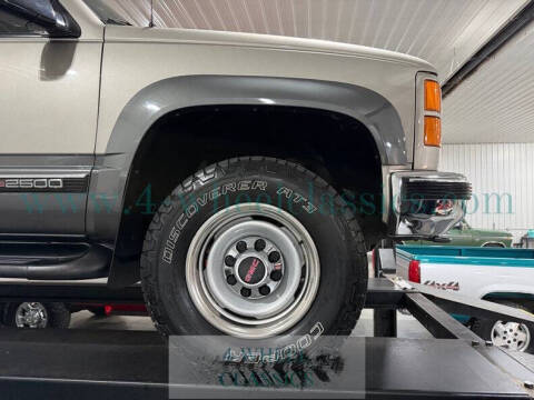 1999 GMC Suburban
