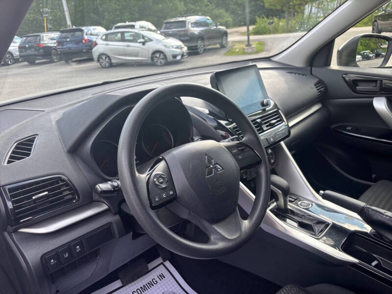 2024 Mitsubishi Eclipse Cross LE