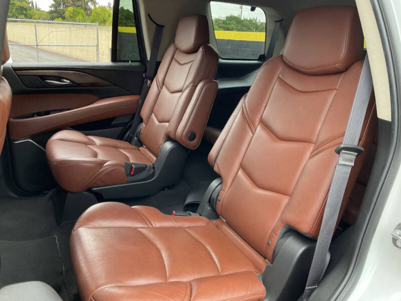 2017 Cadillac Escalade Premium Luxury
