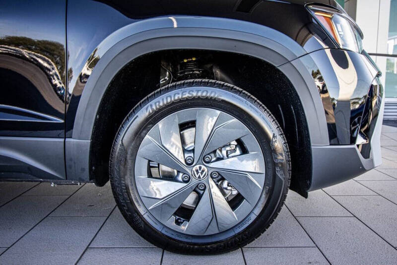 2026 Volkswagen Taos S