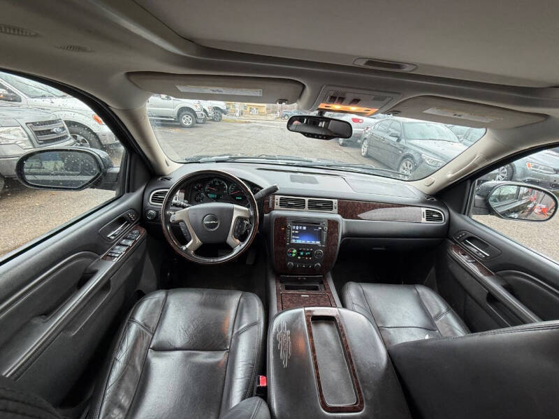 2013 GMC Yukon XL Denali