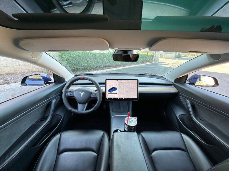 2021 Tesla Model 3 Base photo 2