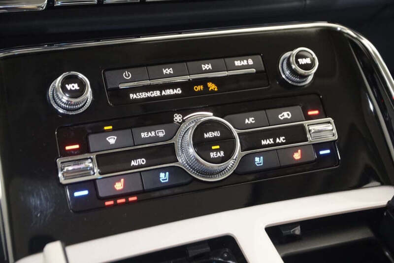 2023 Lincoln Navigator Black Label