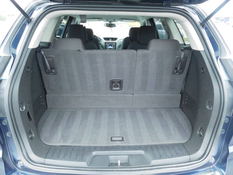 2017 Chevrolet Traverse LT