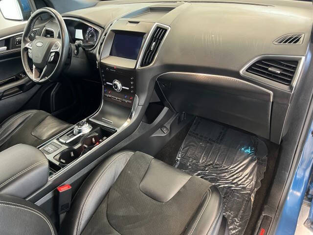 2020 Ford Edge ST
