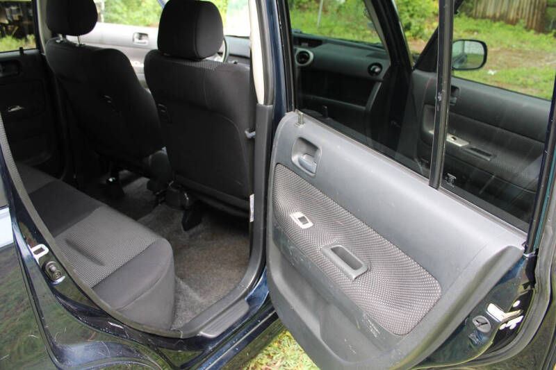2005 Scion xB